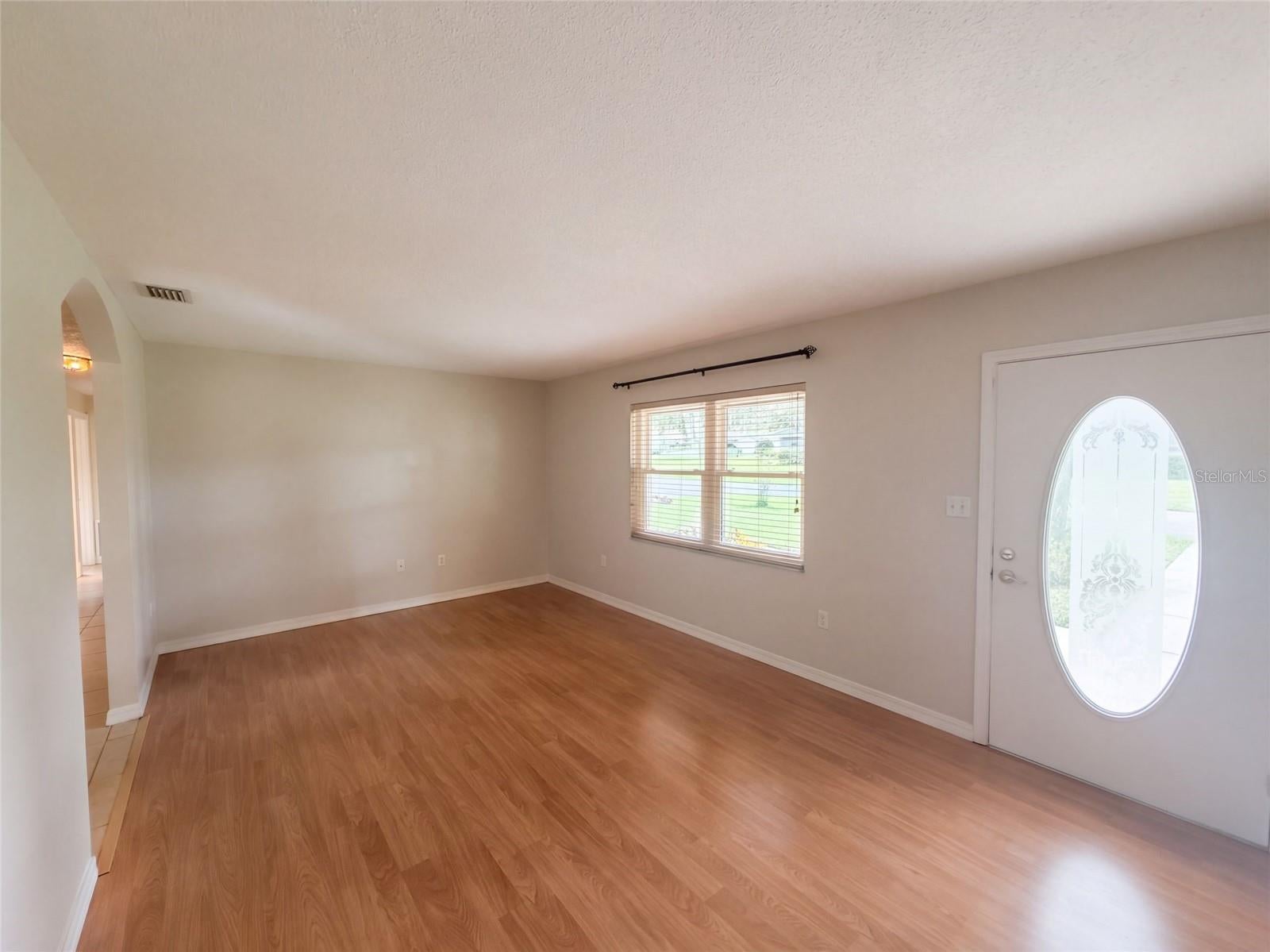 2716 CHARLESTON DRIVE
