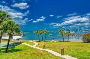 100 BLUFF VIEW DRIVE 308A