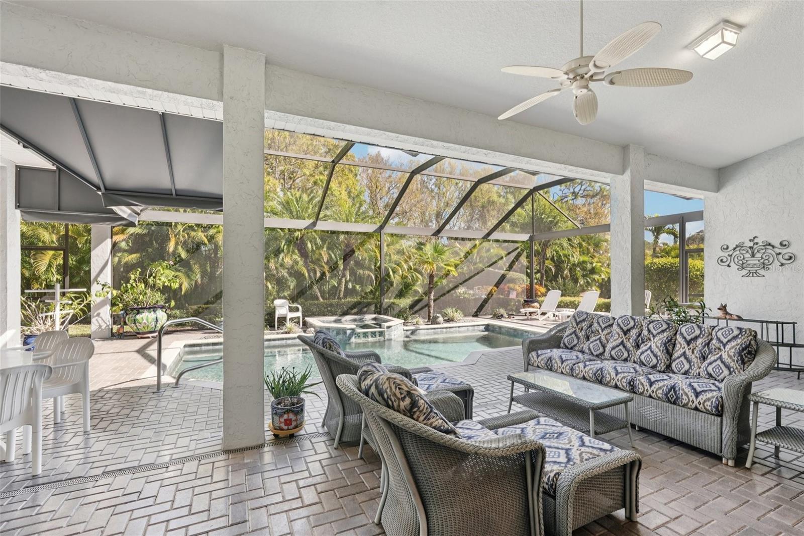 VENICE GOLF & COUNTRY CLUB - Residential