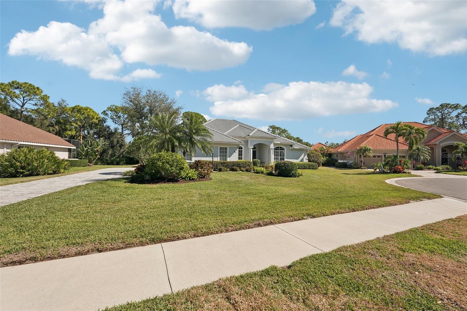 417 HUNTRIDGE DRIVE, VENICE, FL, 34292 2 417 HUNTRIDGE DRIVE