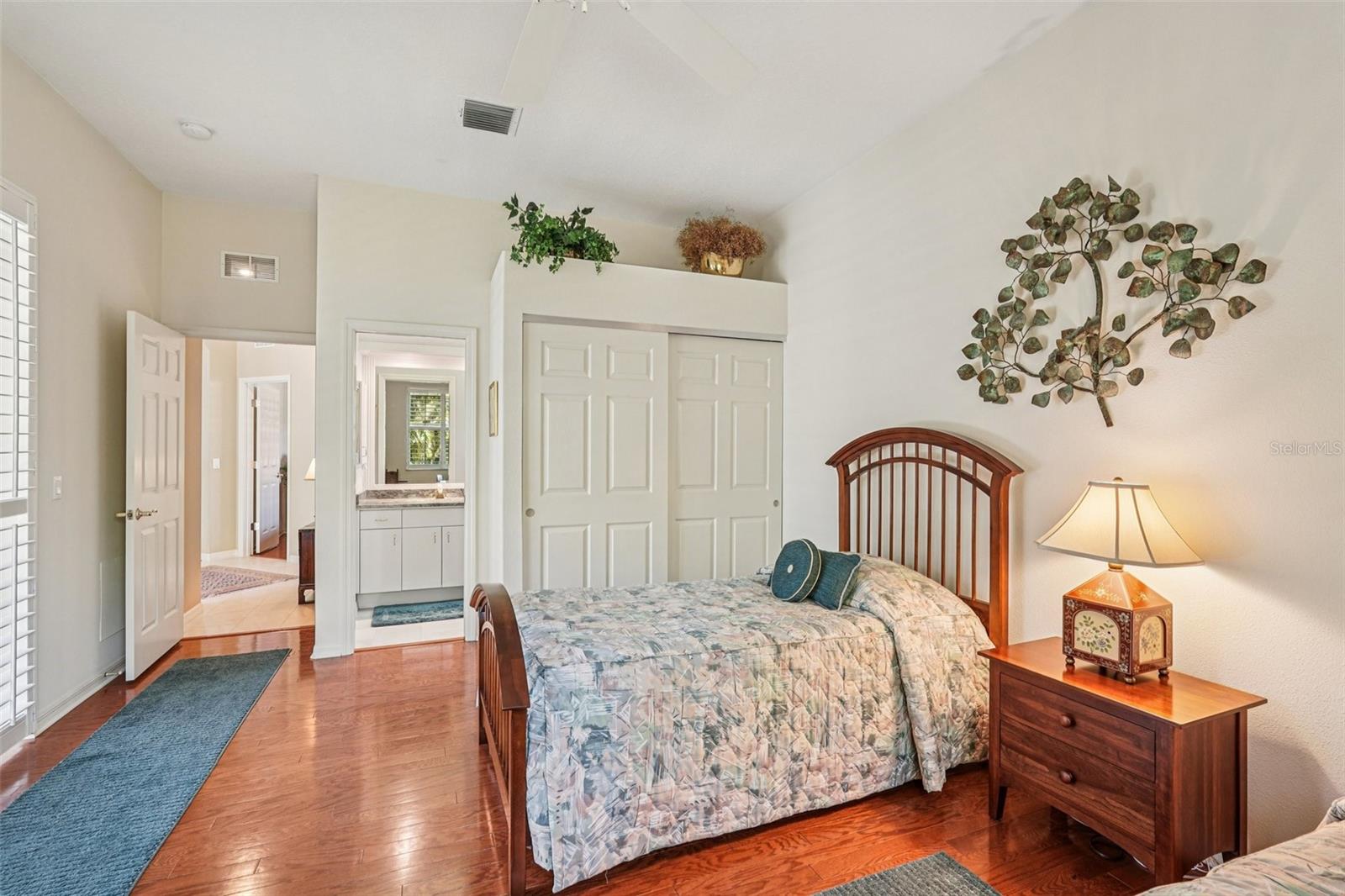 VENICE GOLF & COUNTRY CLUB - Residential