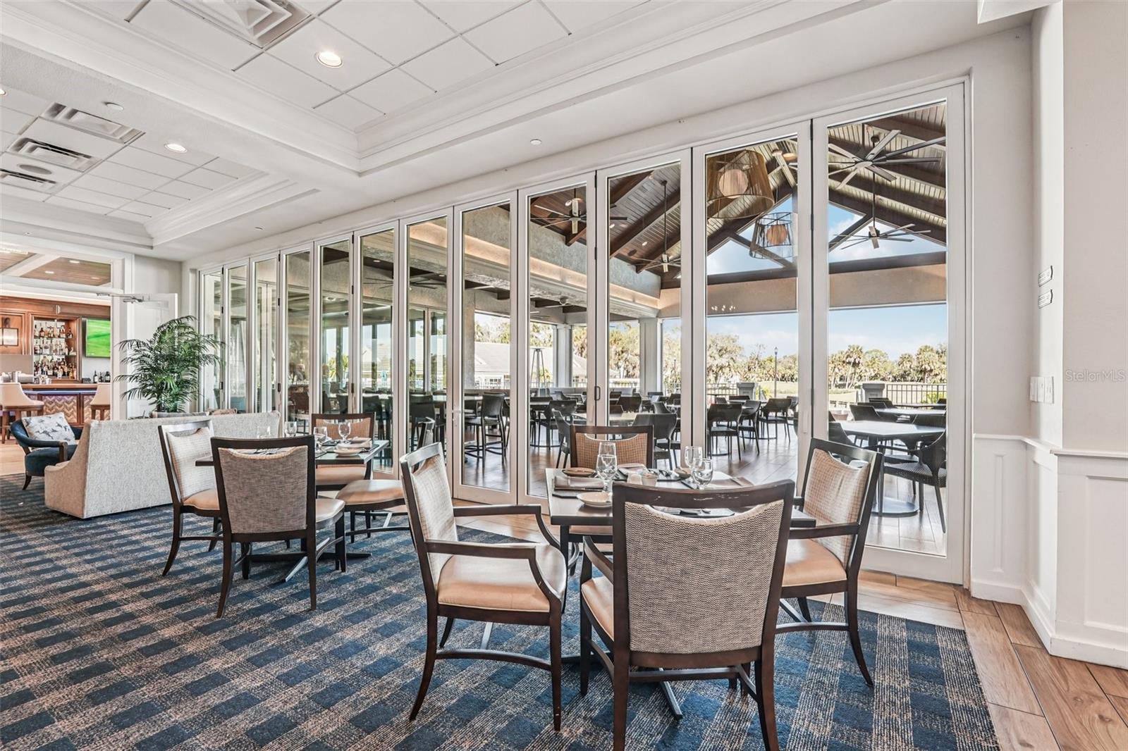 VENICE GOLF & COUNTRY CLUB - Residential