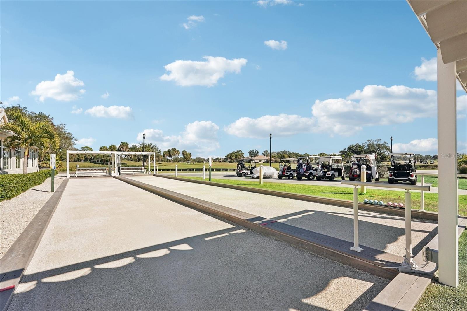 VENICE GOLF & COUNTRY CLUB - Residential