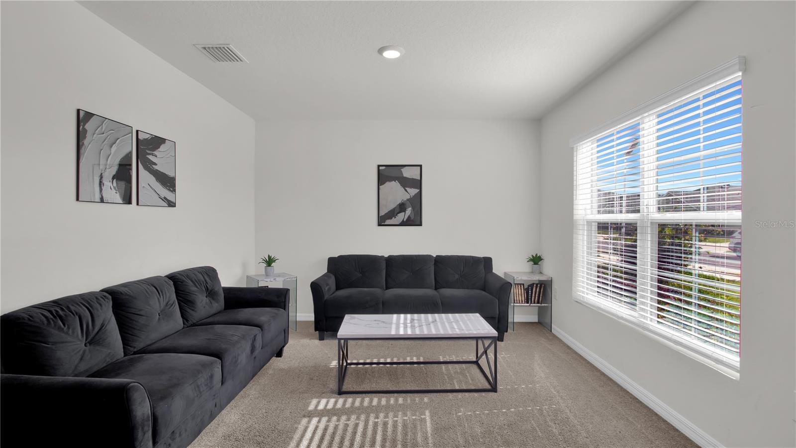 CREEK PRESERVE - Residential Lease