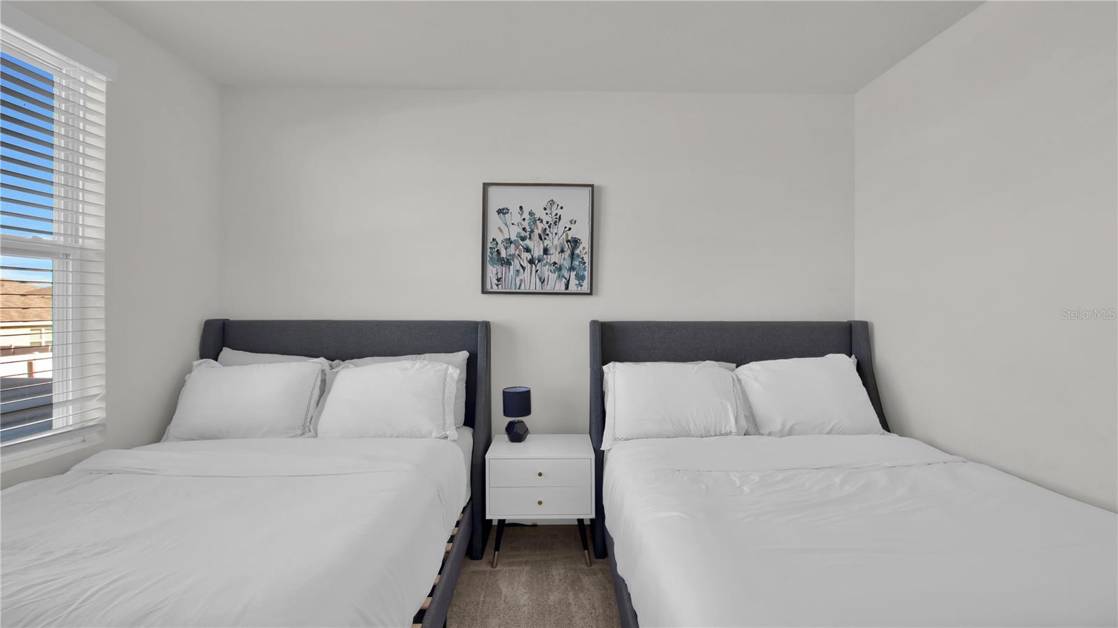 CREEK PRESERVE - Residential Lease