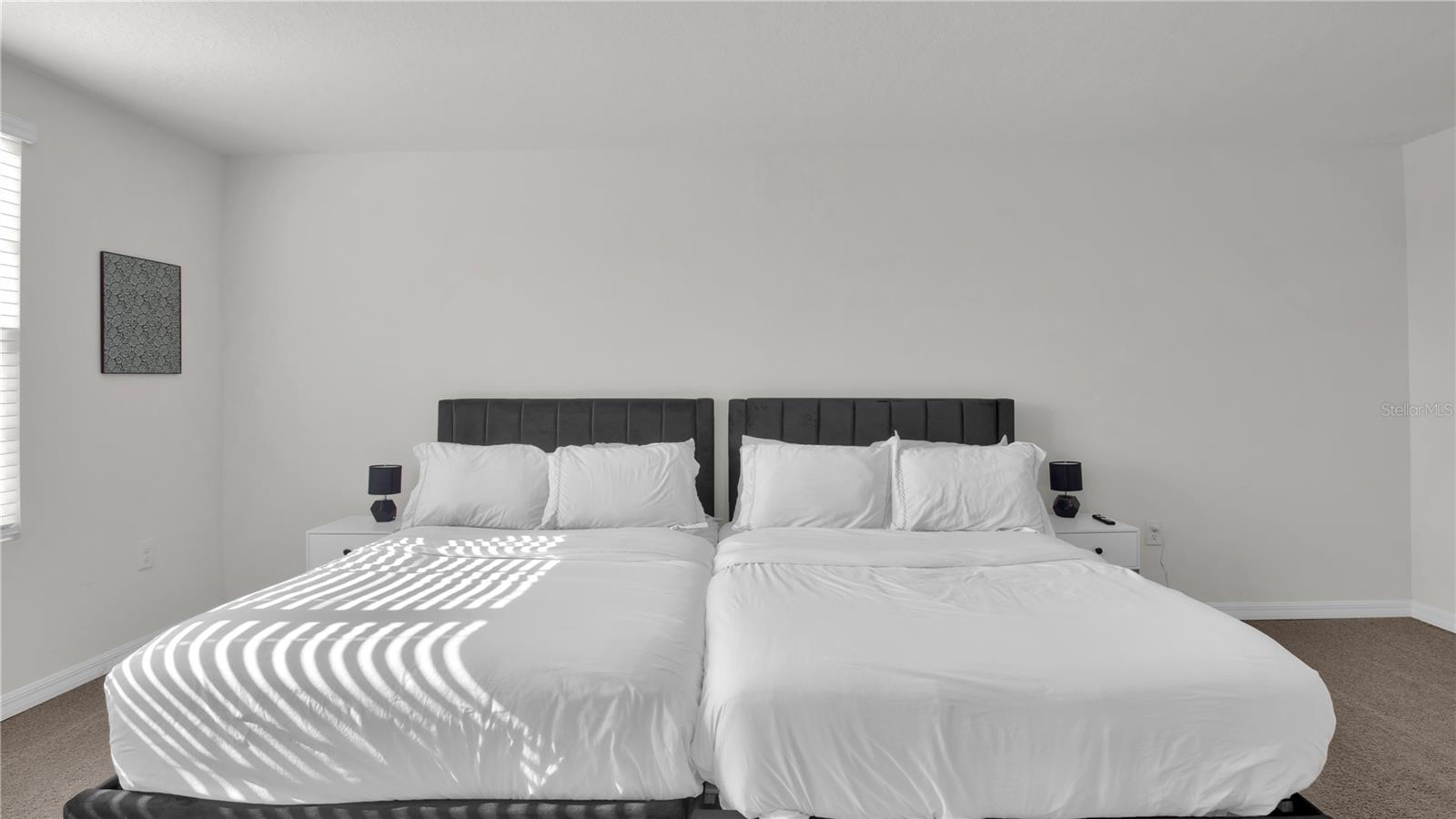 CREEK PRESERVE - Residential Lease