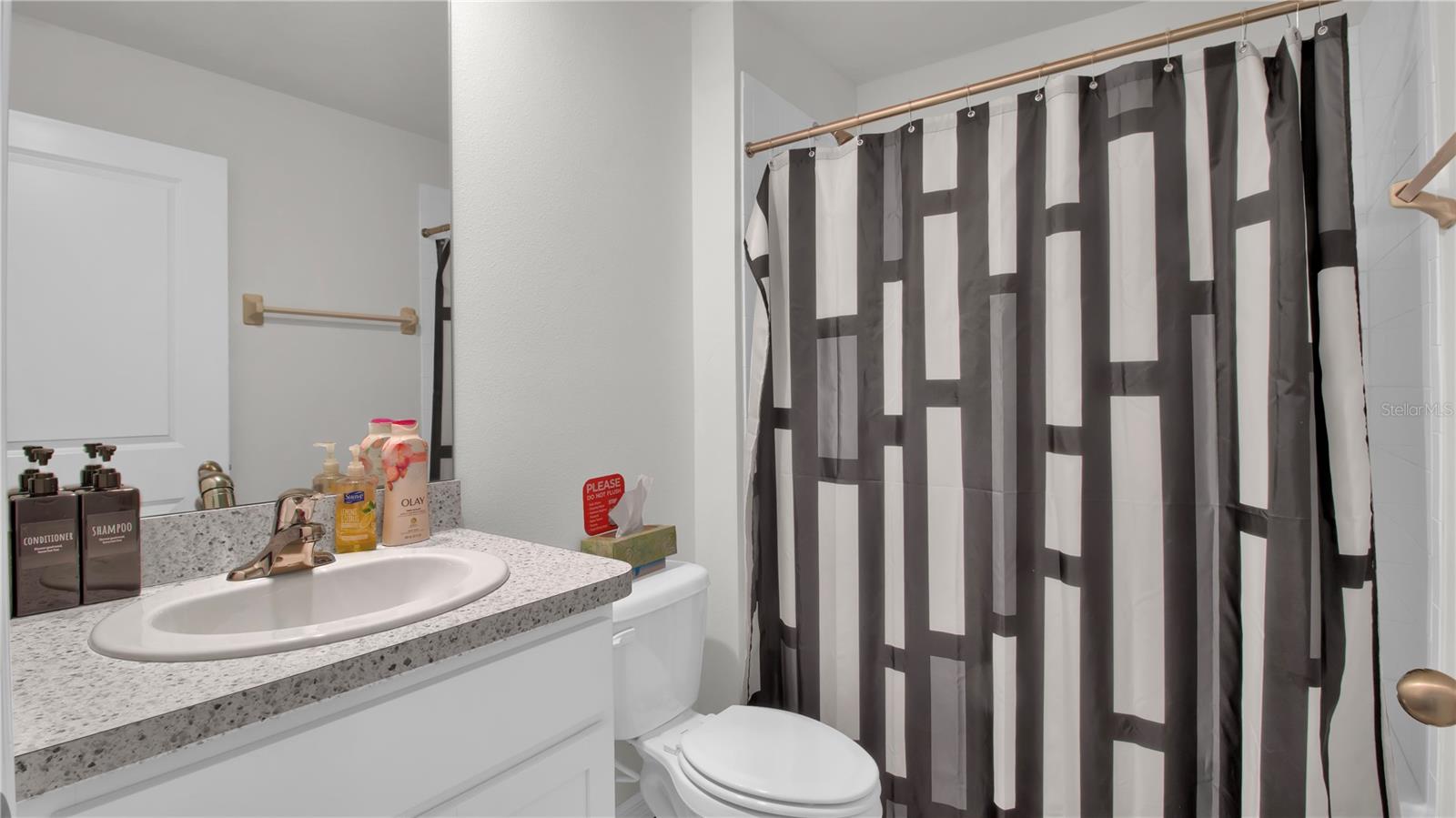 CREEK PRESERVE - Residential Lease