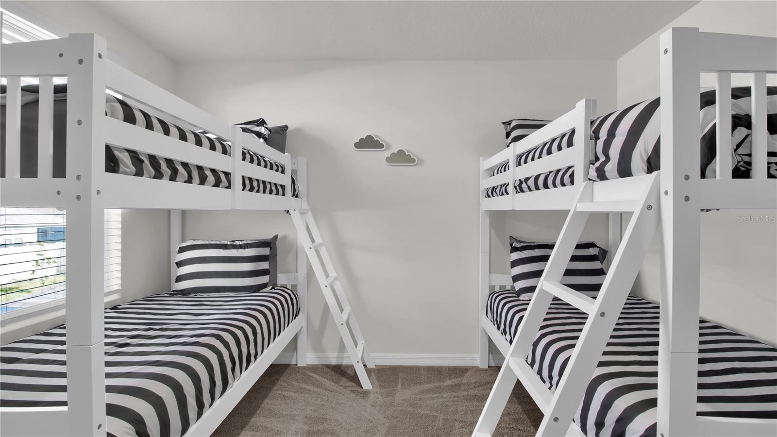 CREEK PRESERVE - Residential Lease