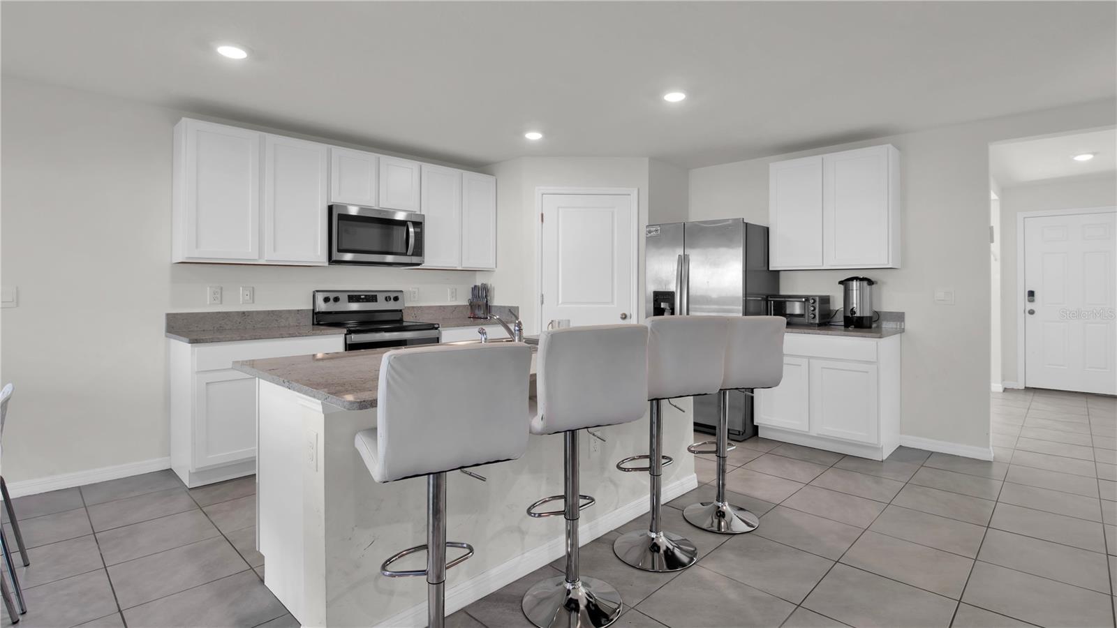 CREEK PRESERVE - Residential Lease