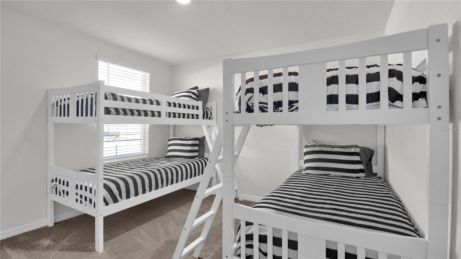 CREEK PRESERVE - Residential Lease