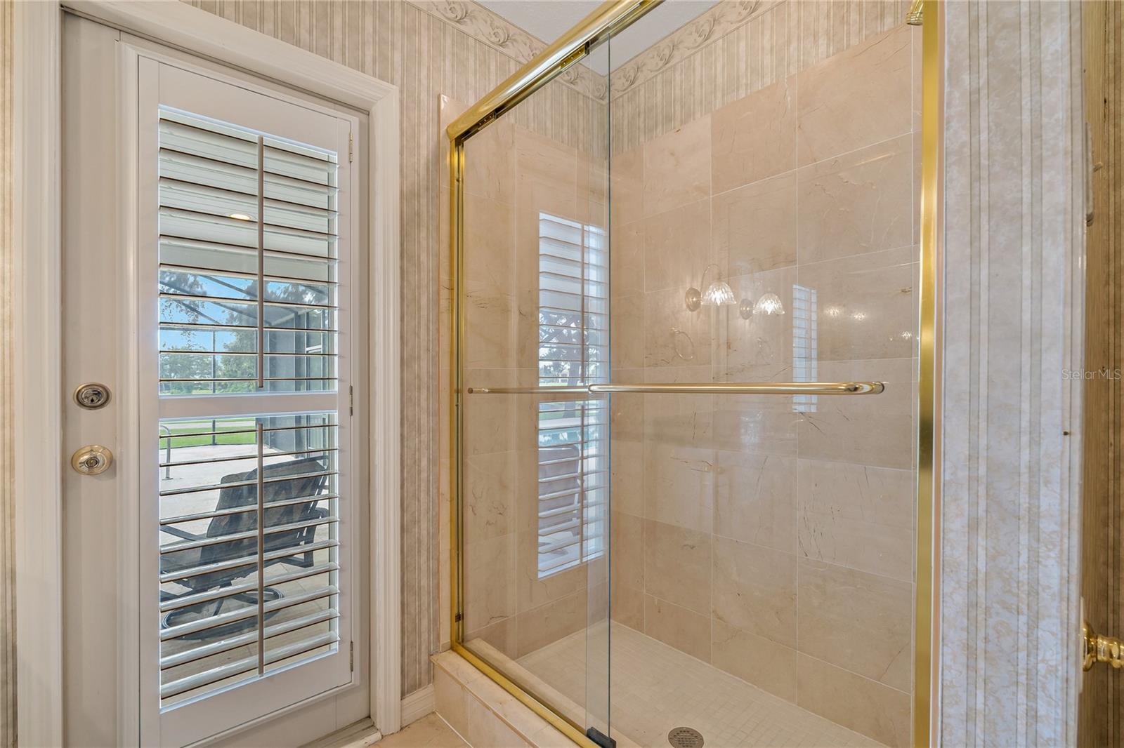 FEATHER SOUND - Residential