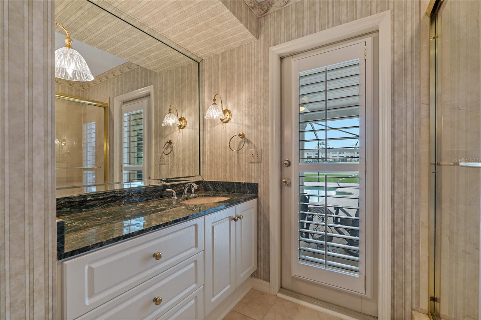 FEATHER SOUND - Residential