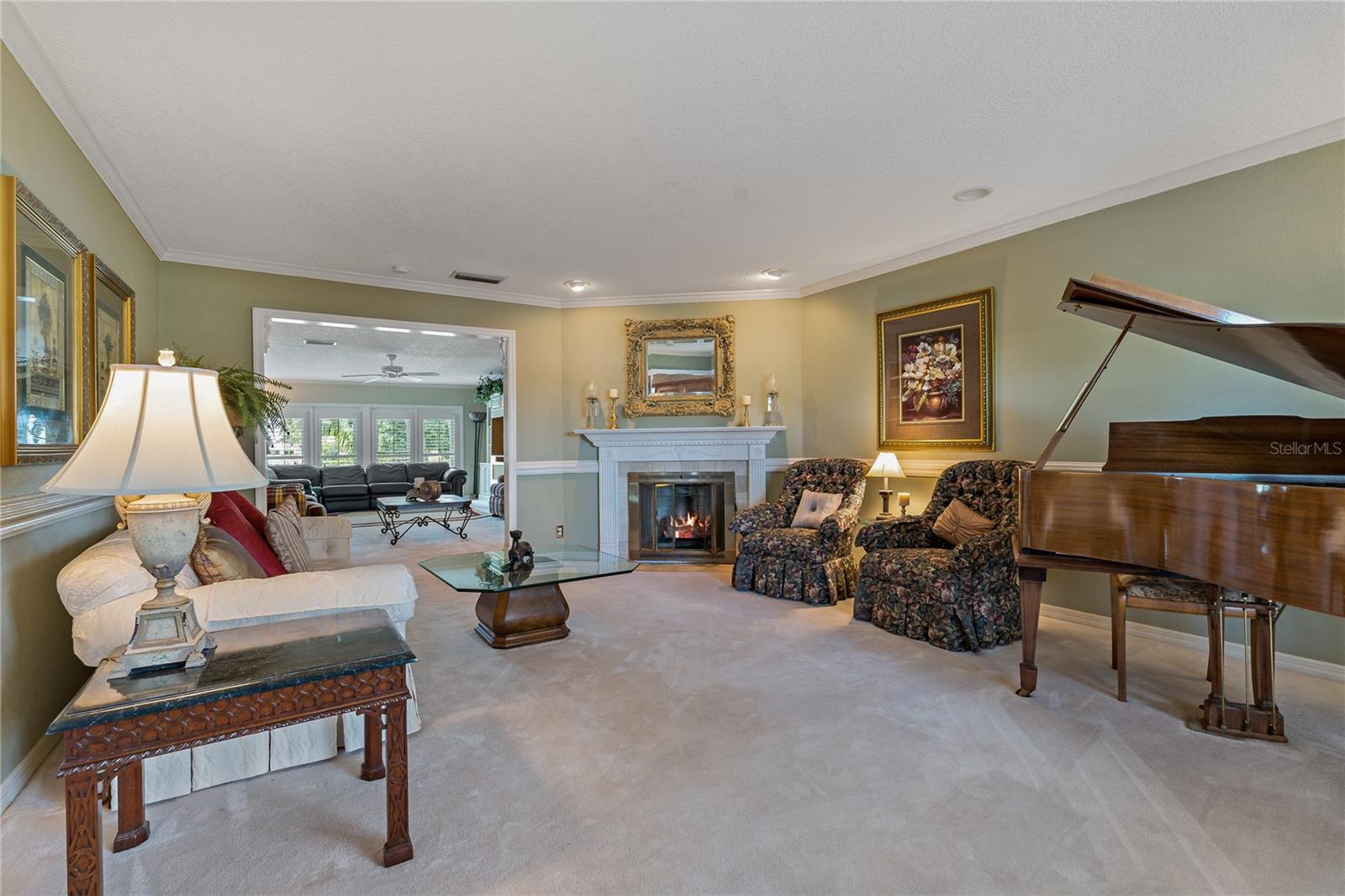 FEATHER SOUND - Residential