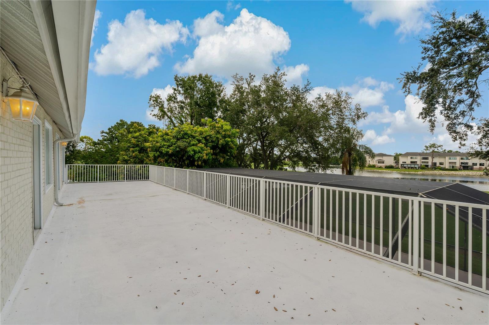 FEATHER SOUND - Residential