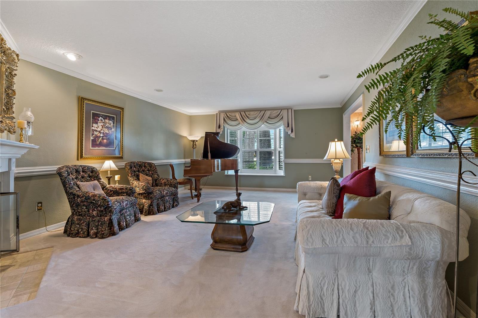 FEATHER SOUND - Residential