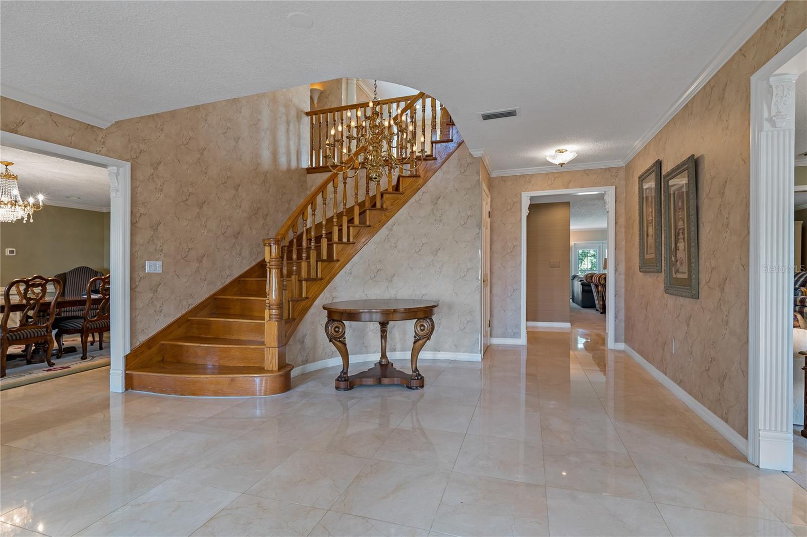 FEATHER SOUND - Residential