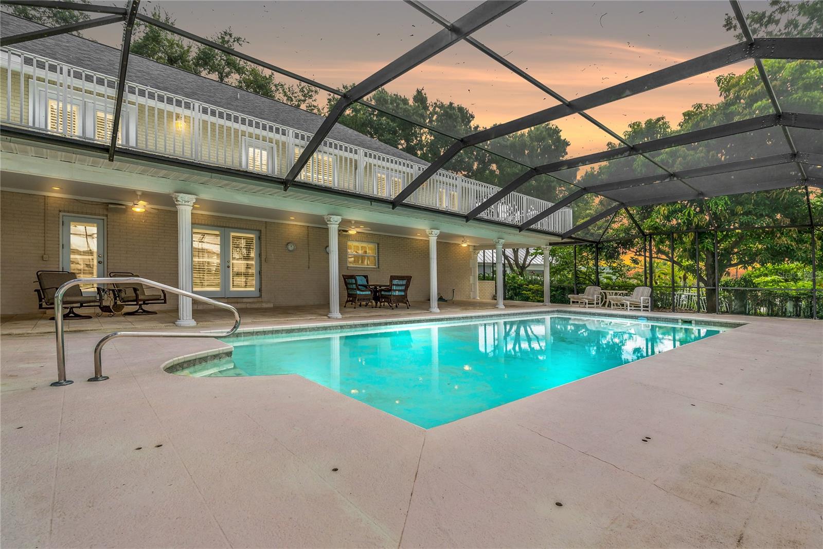 FEATHER SOUND - Residential