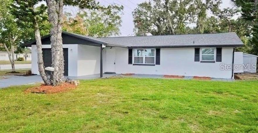 Short Sale. Venice, FL is a great location, especially with its proximity to the beach. This Home with upgraded interiors, granite countertops, and a screened pool tends to attract a lot of attention. Beyond the property, you'll find convenience in its proximity to spring training facilities, baseball, pickleball, sporting events, shopping, museums, cultural and performing arts venues, and easy access to three airports. Nearby attractions include the Intercoastal, Venetian Waterway, Legacy Trail, historic train station, Venice Beach, and the must-visit Historic Downtown. Whether you're seeking a smart investment or a sunny Southwest Florida residence, this property offers coastal living at its best.!!!