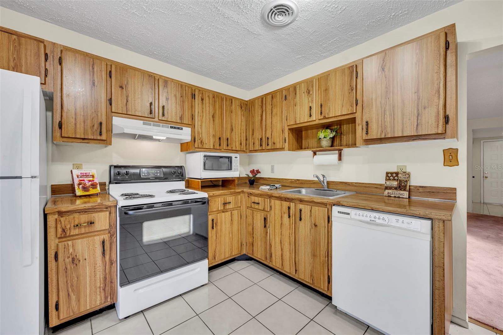 VILLAS COSTA DEL SOL - Residential