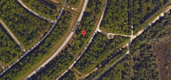 This lovely residential lot is located in a rapidly growing area of North Port, at the heart of everything you need to enjoy the Florida lifestyle.
Enjoy close proximity to beautiful beaches, world-class fishing, boating, golf courses, top-rated restaurants, shopping, and so much more. With over 10,000 sq ft and R1 zoning, there's plenty of space to build the home you've always dreamed of.
Part of the Port Charlotte Subdivision – 46th Addition, this property is free of HOA restrictions and surrounded by newer homes, offering a perfect blend of tranquility and convenience. Utilities are nearby, and access to I-75 makes commuting a breeze.
Build your dream home here and start living the Florida lifestyle!
