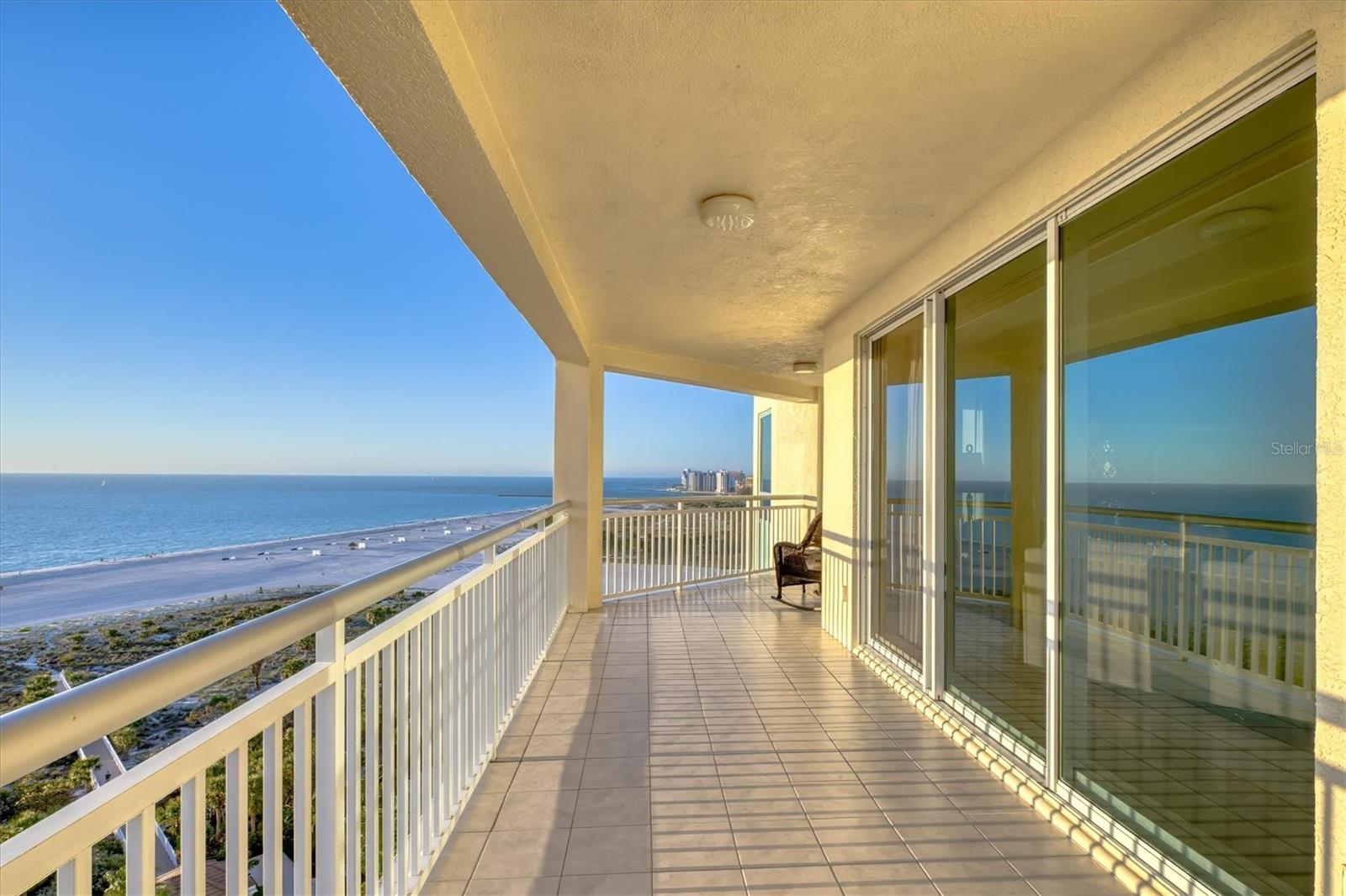 GRANDE ON SAND KEY - Residential