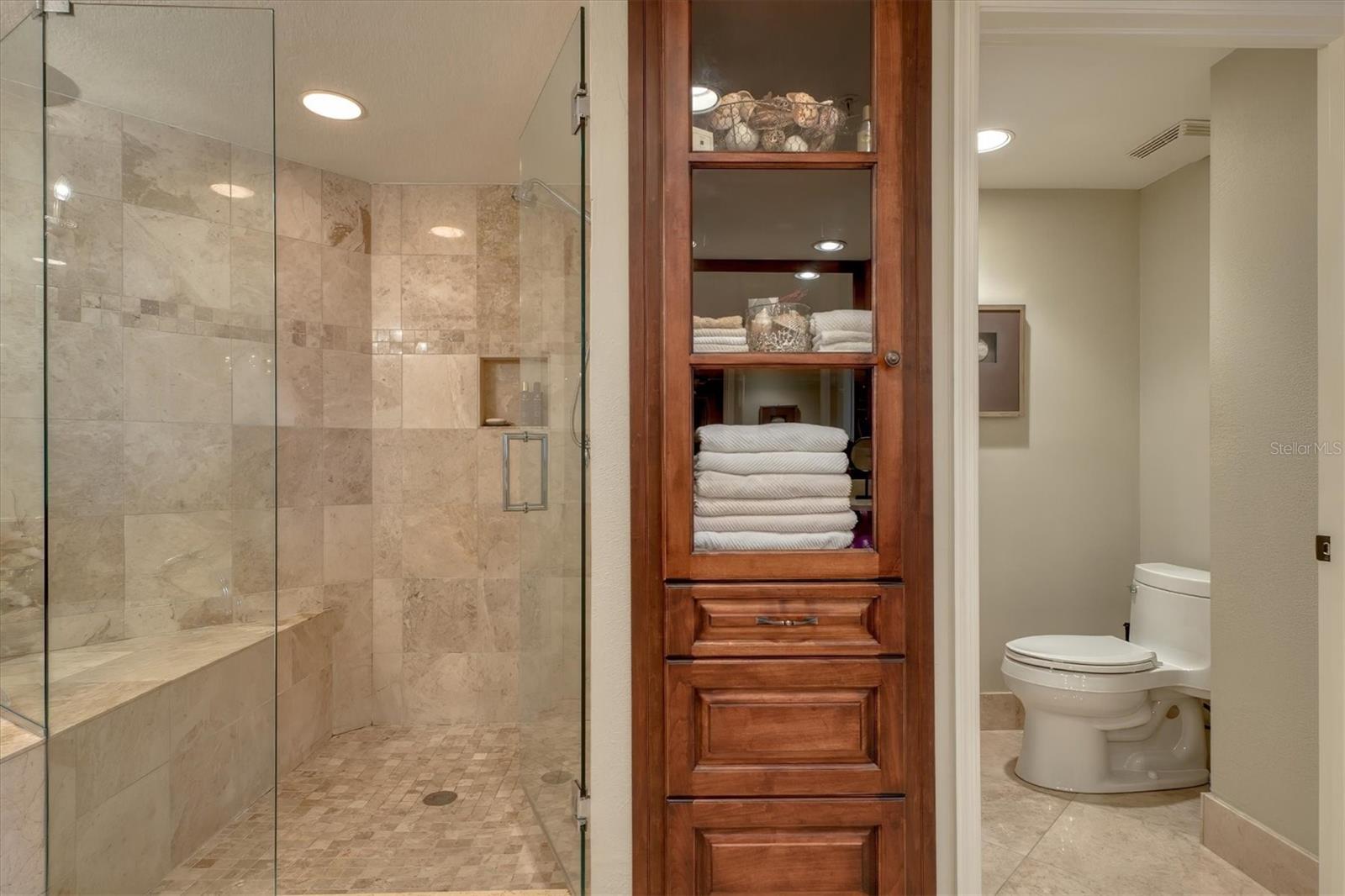 GRANDE ON SAND KEY - Residential