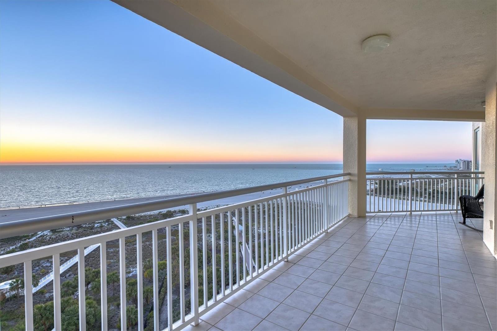 GRANDE ON SAND KEY - Residential