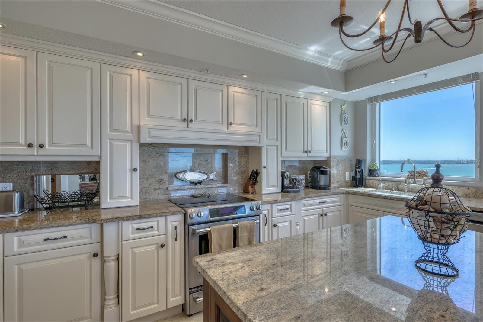 GRANDE ON SAND KEY - Residential