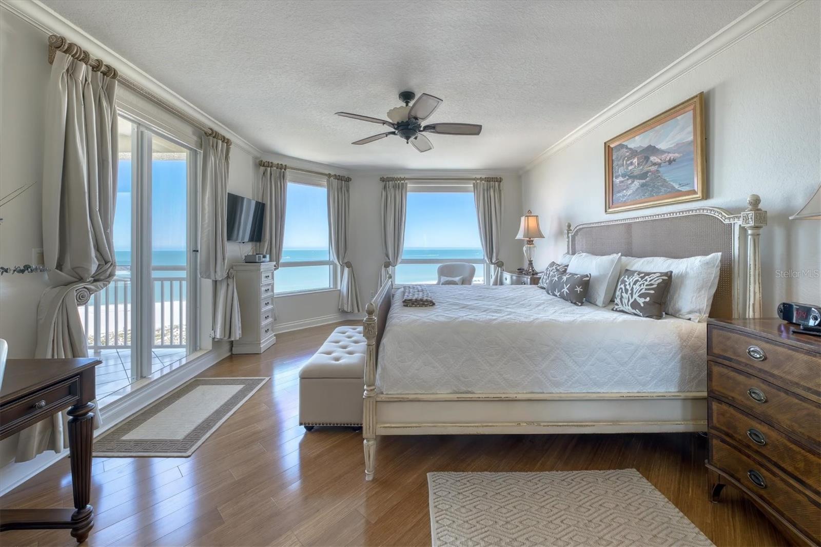 GRANDE ON SAND KEY - Residential