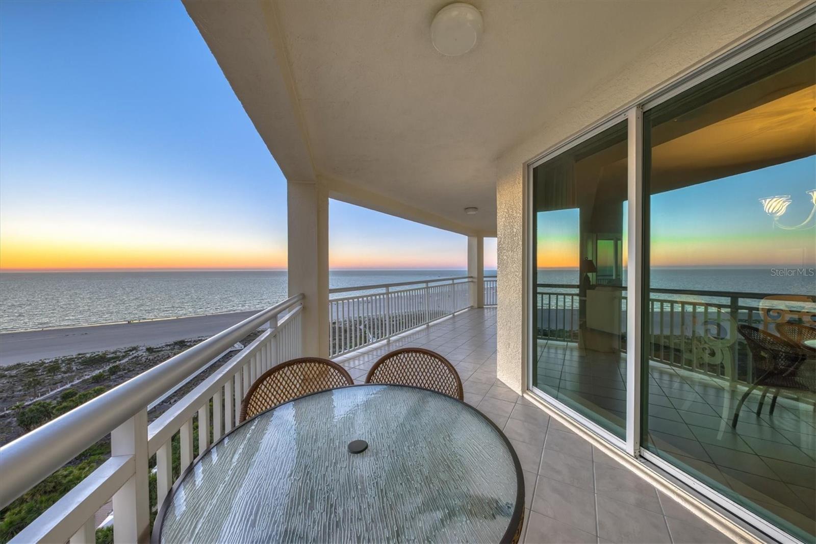 GRANDE ON SAND KEY - Residential