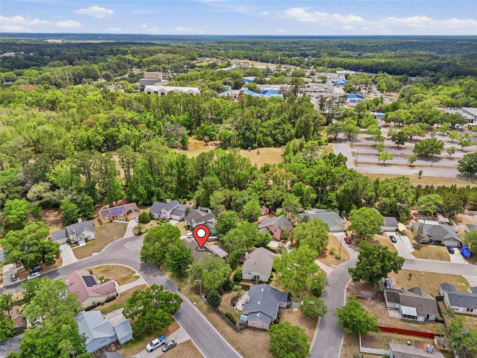 NORTHRIDGE - Residential