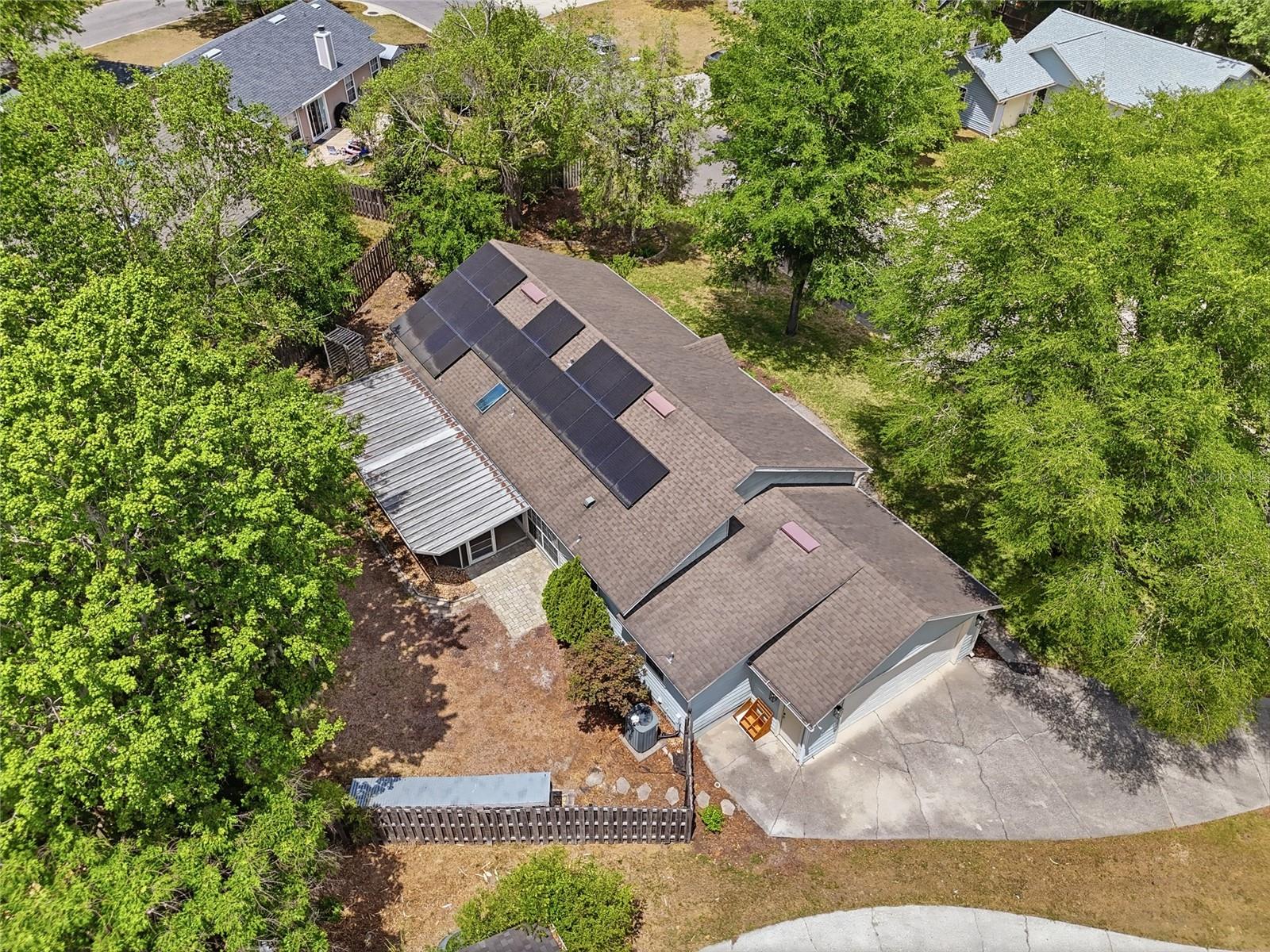 NORTHRIDGE - Residential