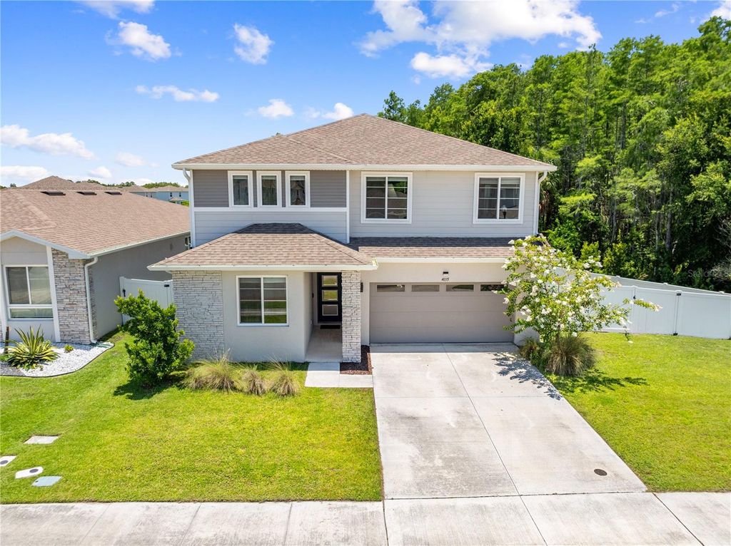 Photo of 4035 Southern Vista Loop, Saint Cloud, FL 34772 (MLS # S5152847)