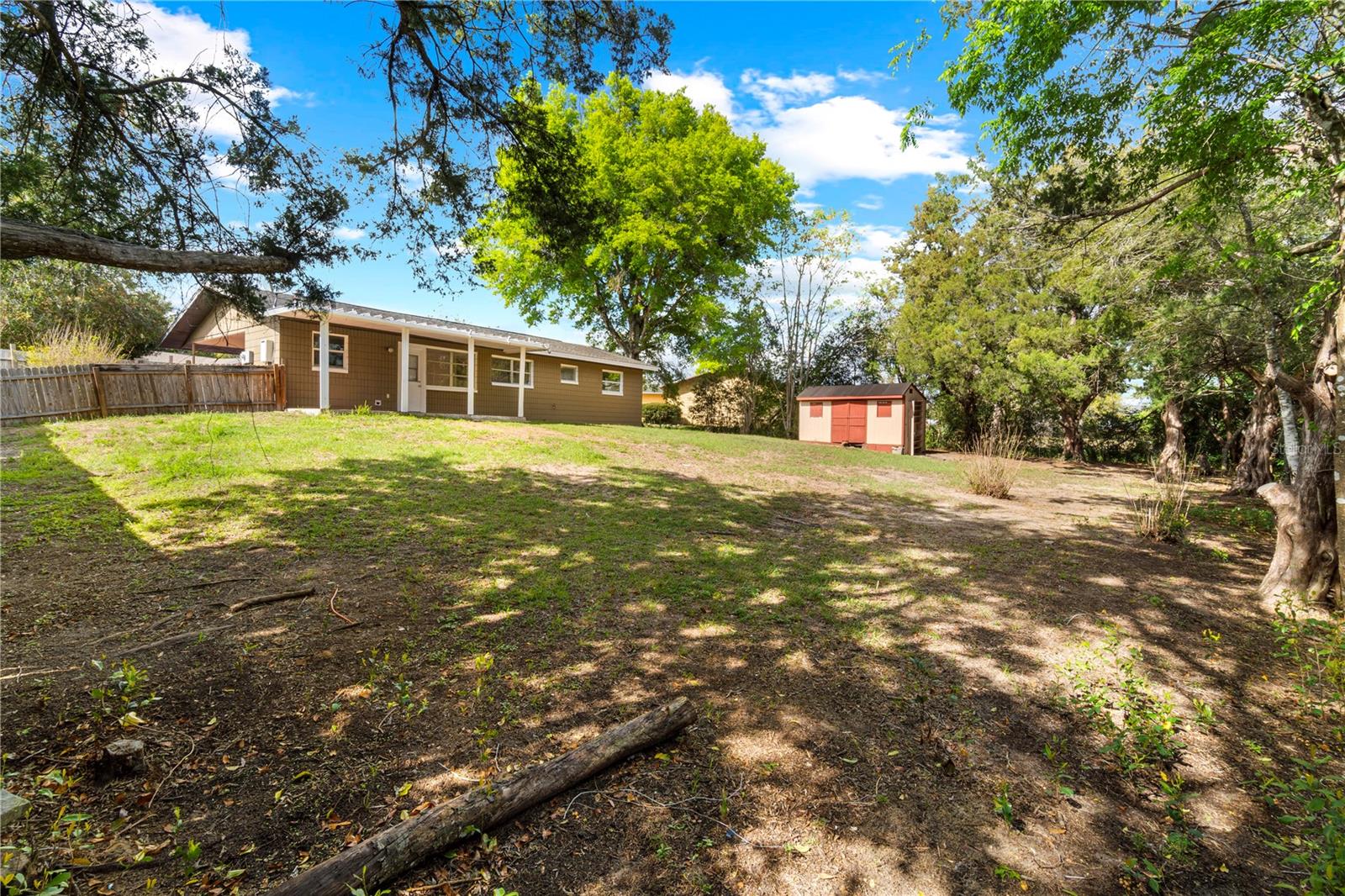 SILVER SPGS SHORES UN 02 - Residential