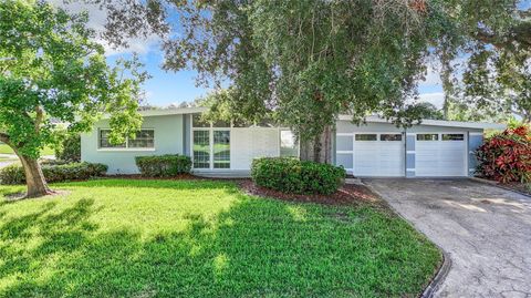 161 OVERBROOK STREET W LARGO FL 33770