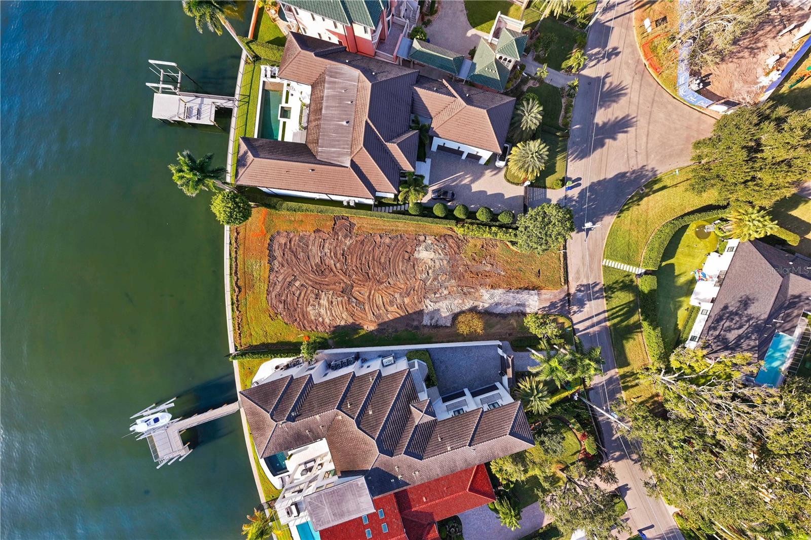 DAVIS ISLANDS REP OF PT O - Land