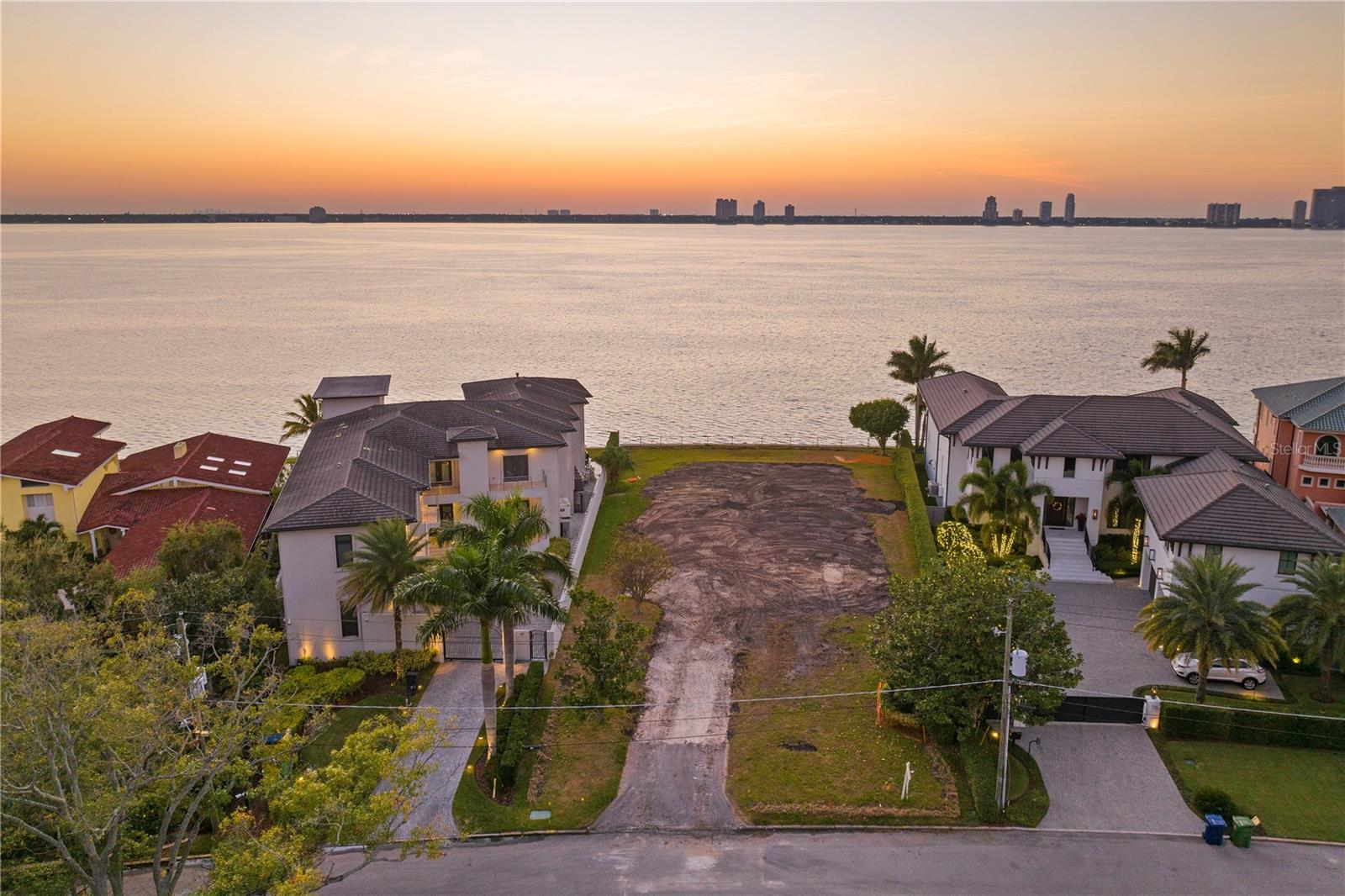 DAVIS ISLANDS REP OF PT O - Land