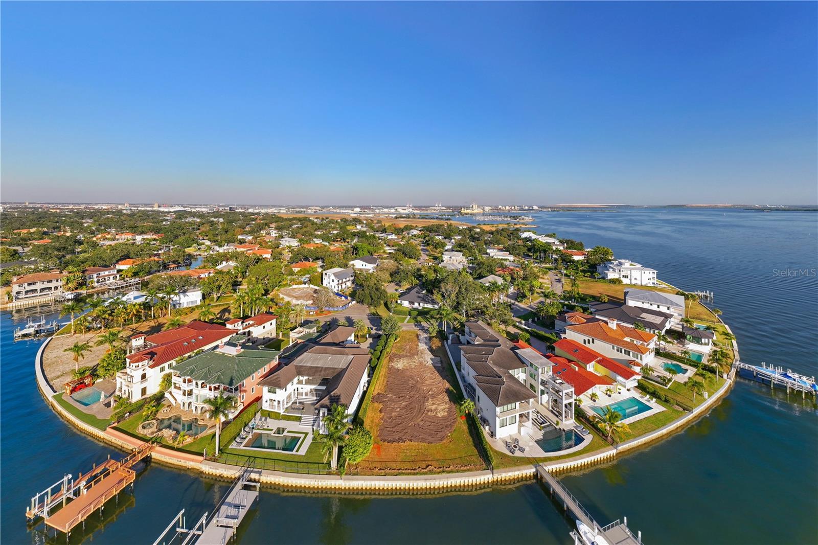 DAVIS ISLANDS REP OF PT O - Land