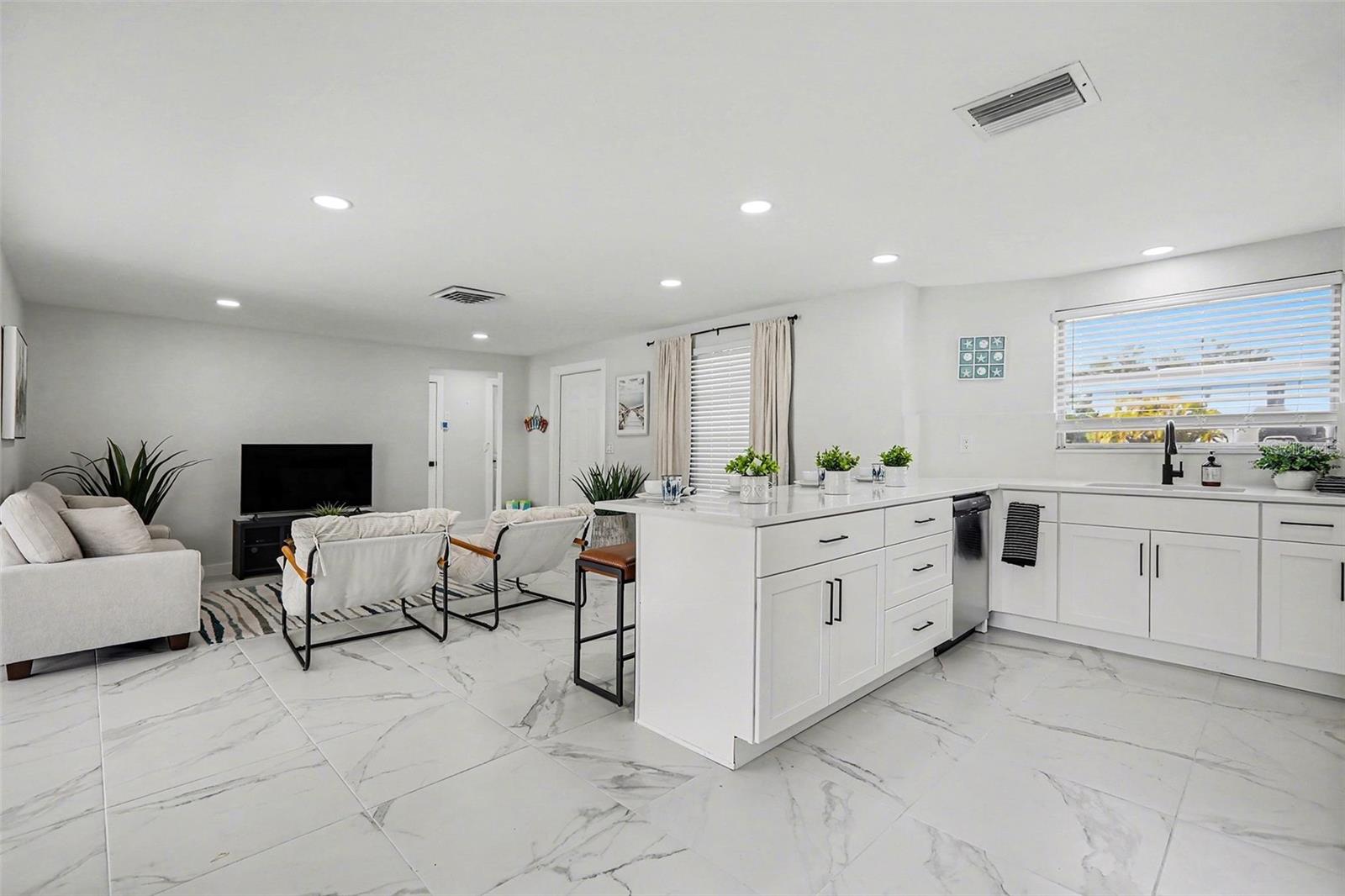 SAGAMORE ESTATES - Residential