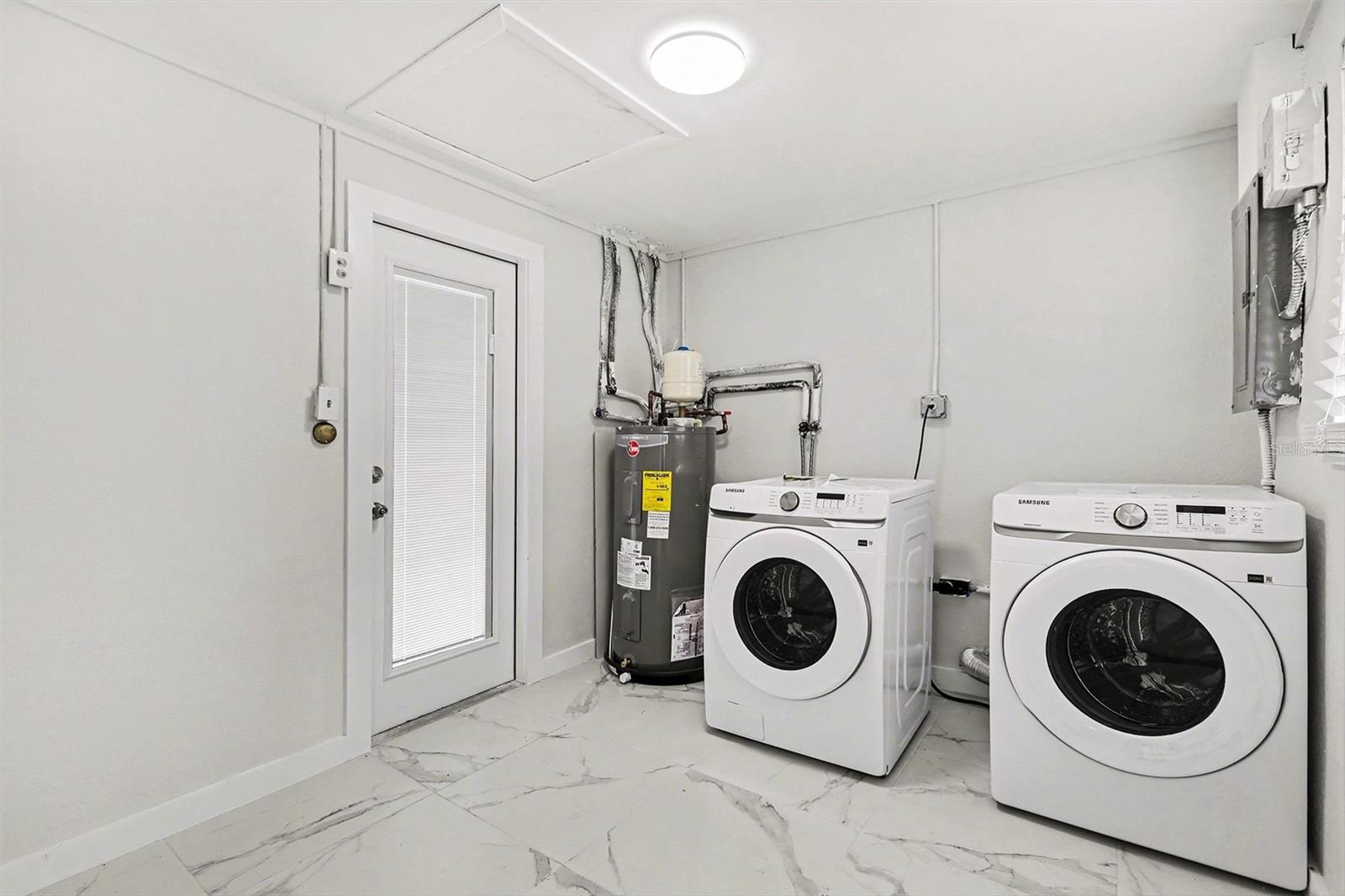 SAGAMORE ESTATES - Residential