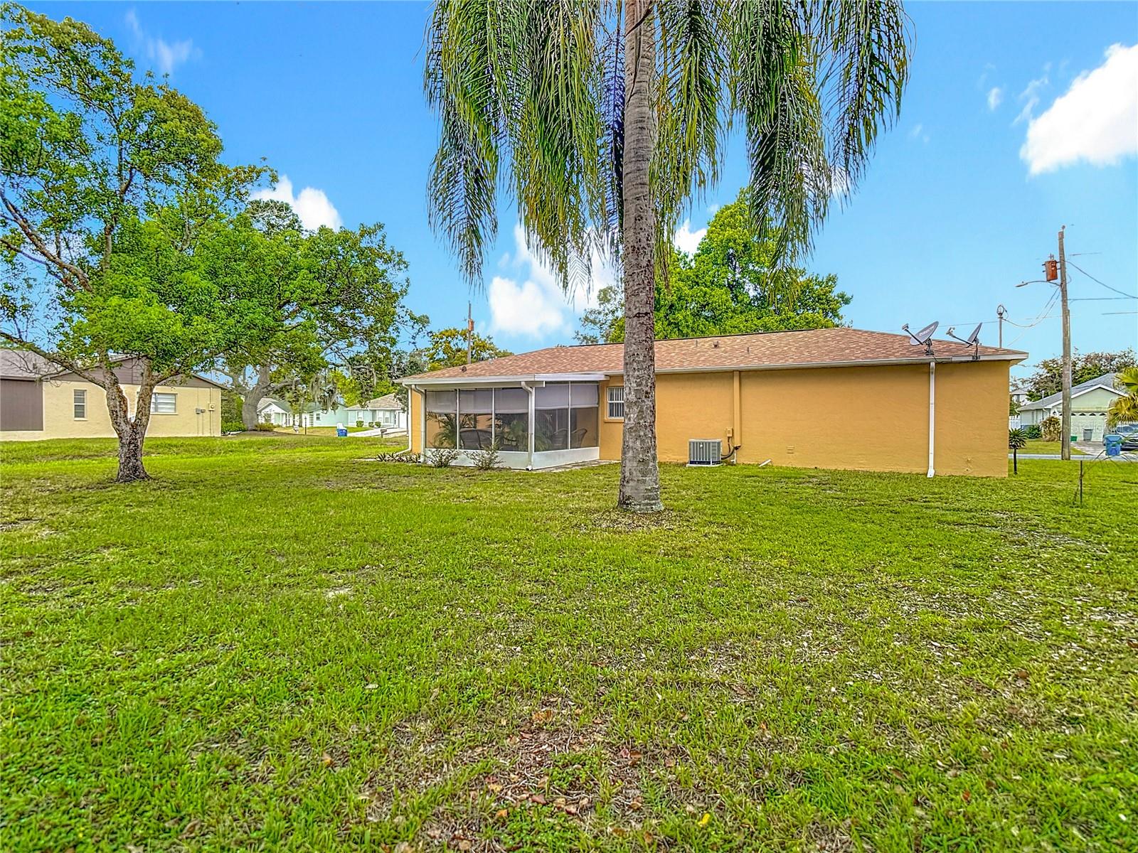 SPRING HILL - Residential