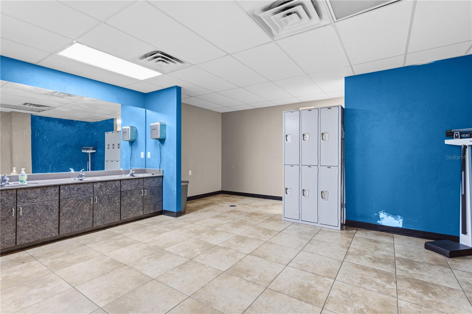 N/A - Commercial Sale