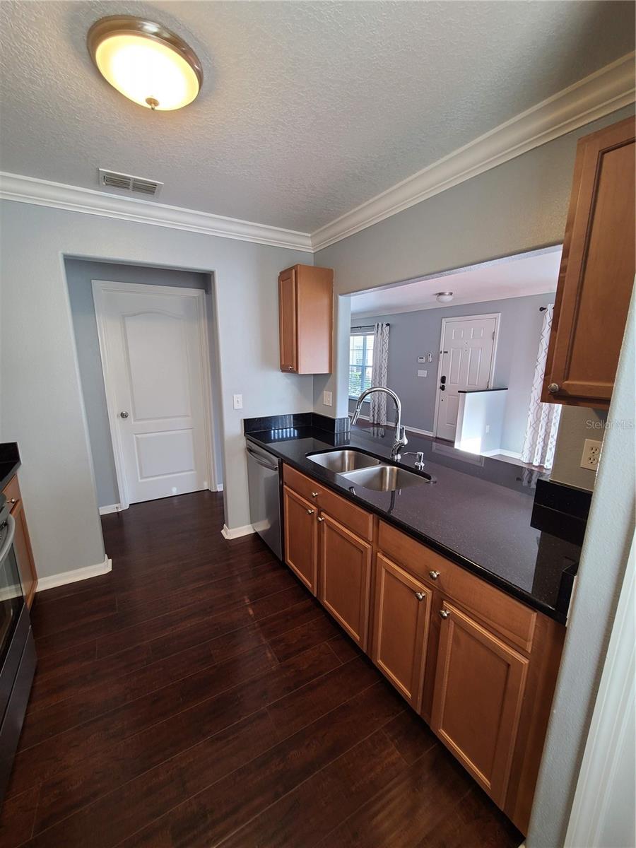 COBBLESTONE LANDING TWNHMS CONDO - Residential