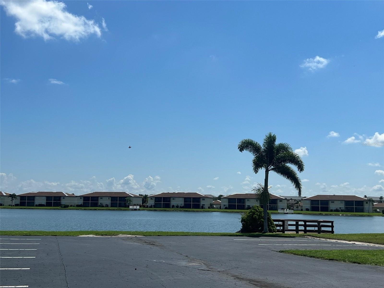 LAKESHORE CHARLOTTE COUNTY PH 02 - Residential Lease