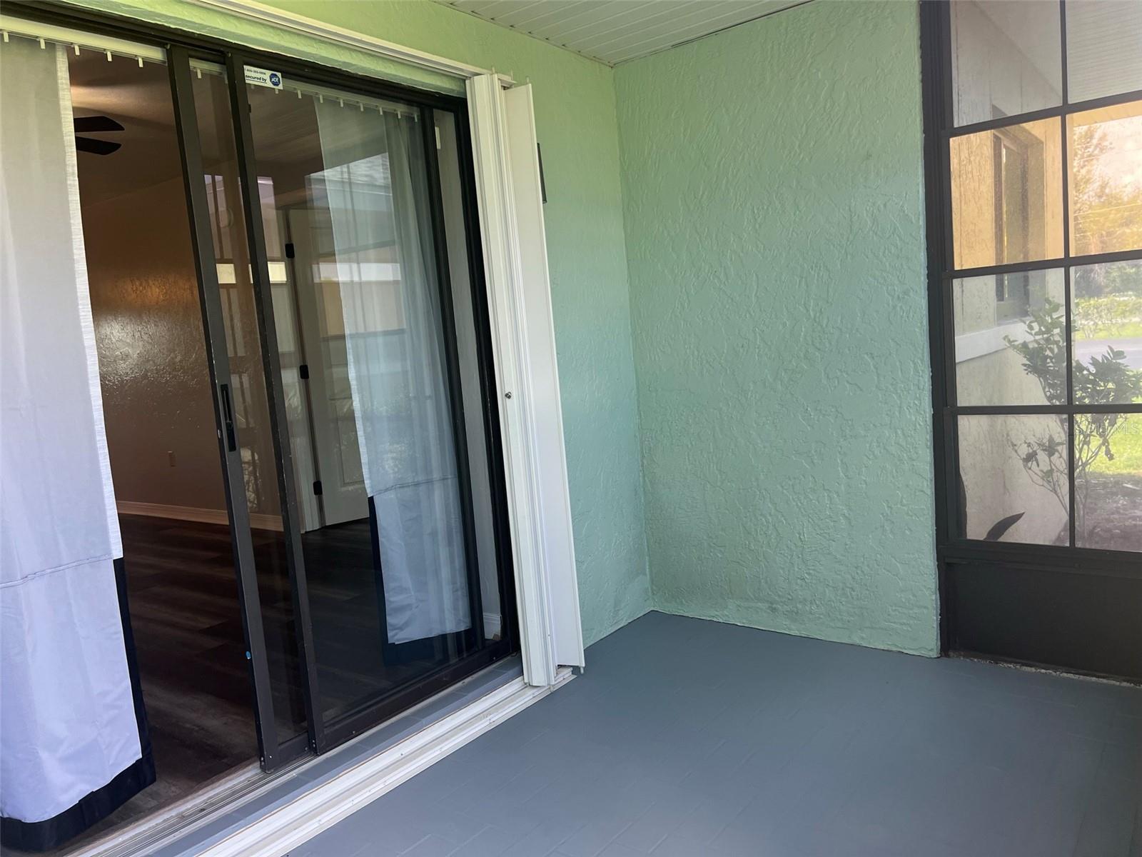 LAKESHORE CHARLOTTE COUNTY PH 02 - Residential Lease