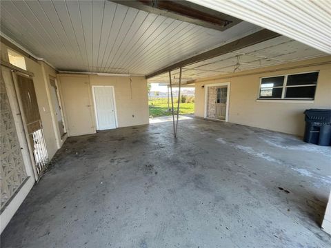 A home in WINTER HAVEN