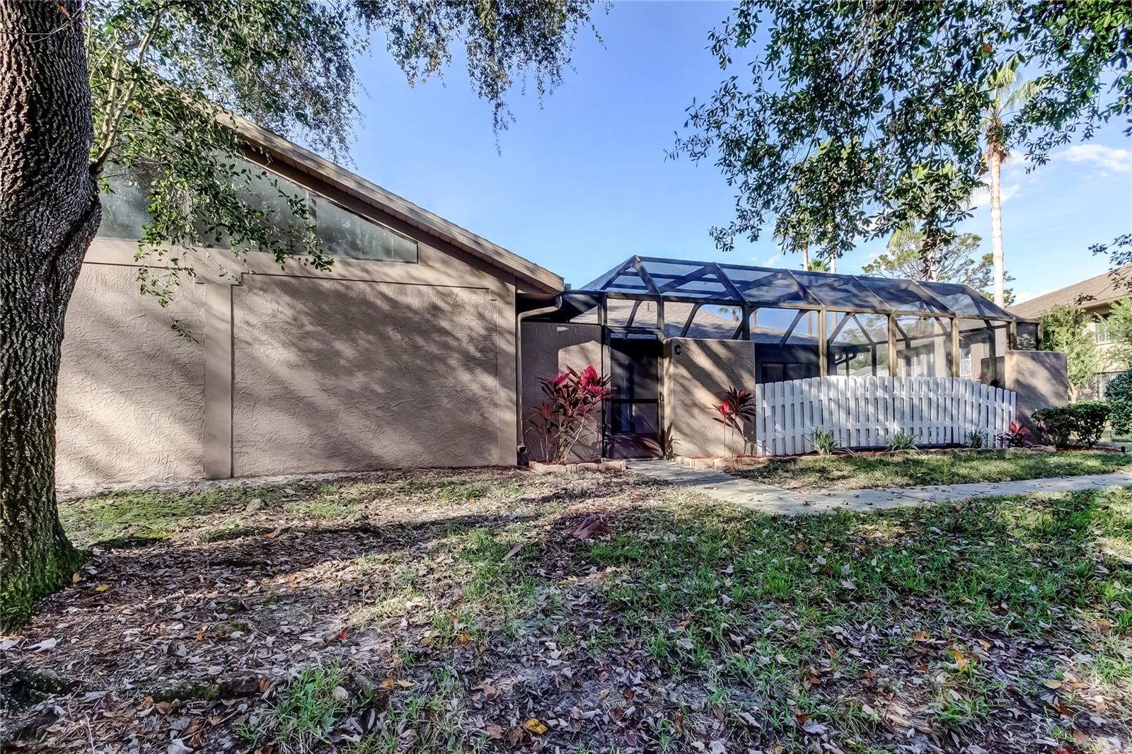 3186 CHARTER CLUB DRIVE C