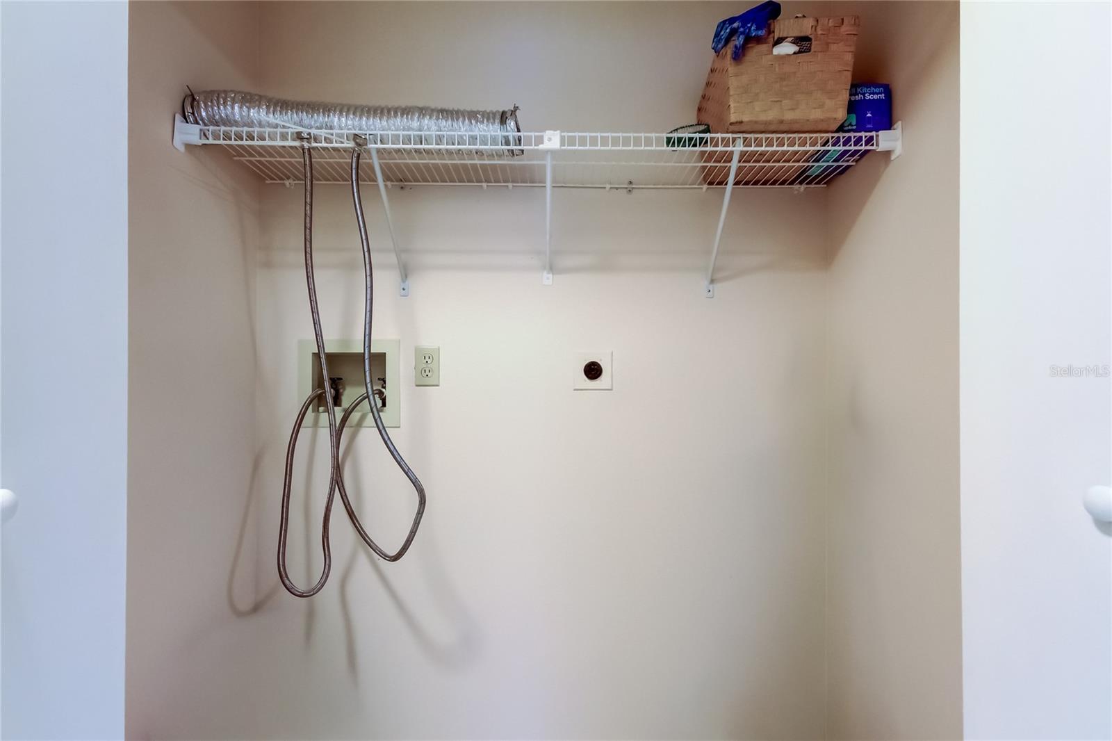 PINE RIDGE AT LAKE TARPON VILLAGE - Residential