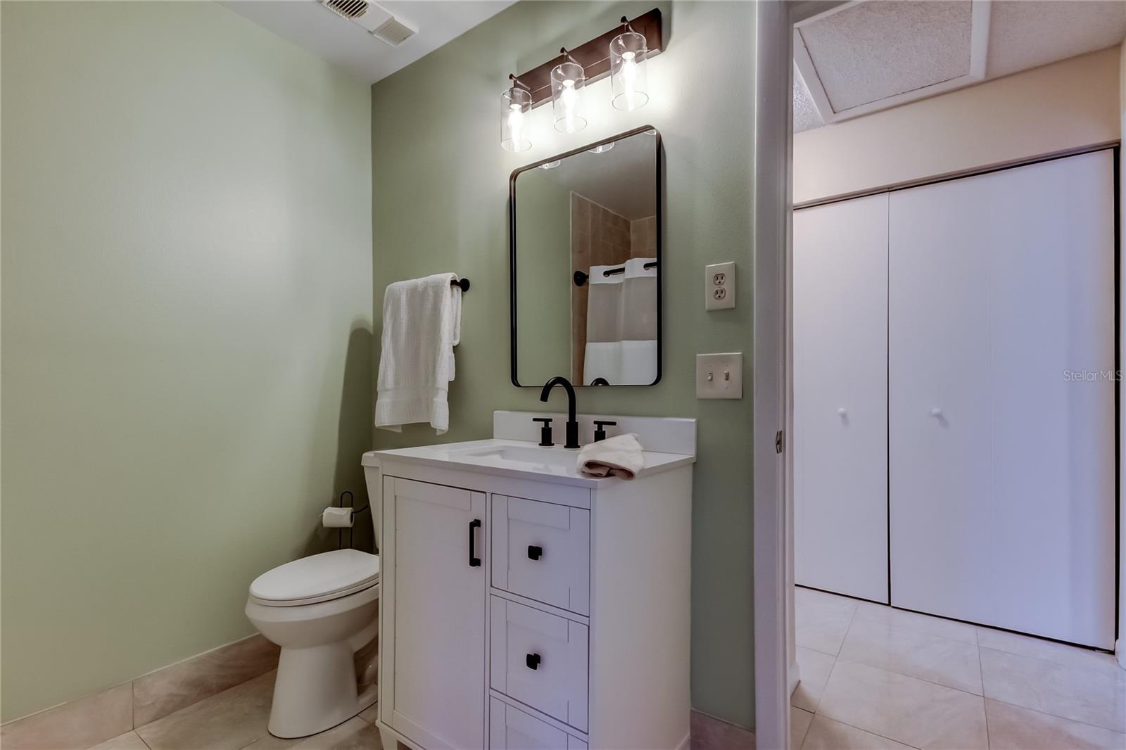 PINE RIDGE AT LAKE TARPON VILLAGE - Residential