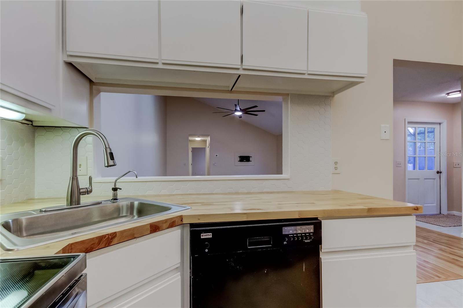 PINE RIDGE AT LAKE TARPON VILLAGE - Residential